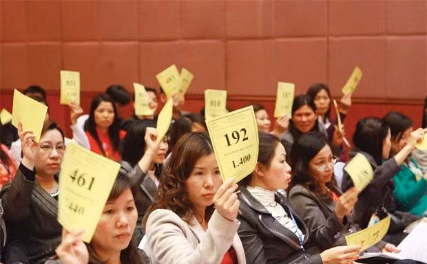Nhiều doanh nghiệp công bố tài liệu đại hội cổ đông cho... có