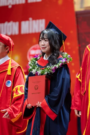 Hơn 200 sinh viên ĐH Hạ Long được tuyển dụng đi làm ngay sau tốt nghiệp