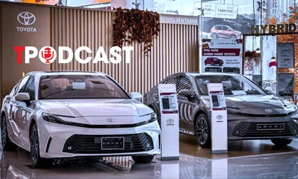 Loạt xe hybrid chạy đua giảm giá dịp cuối năm