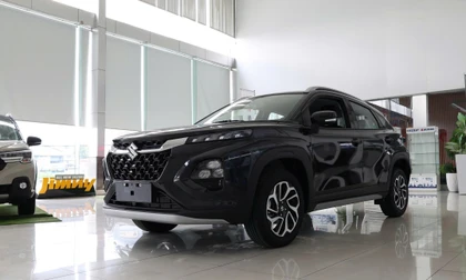 Mẫu xe Nhật ra mắt chưa lâu được giảm giá xuống đáy phân khúc A