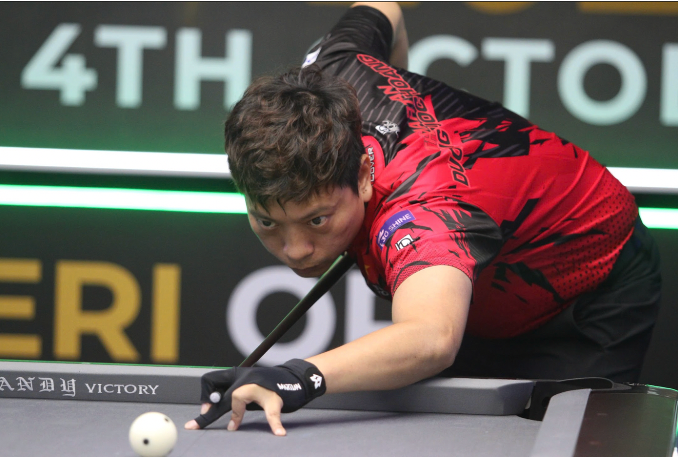 Duong Quoc Hoang adalah pemain Vietnam yang dicintai yang akan berkompetisi di Hanoi Open 9-Ball Pool. anh-chup-man-hinh-2025-10-07-luc-081338.png