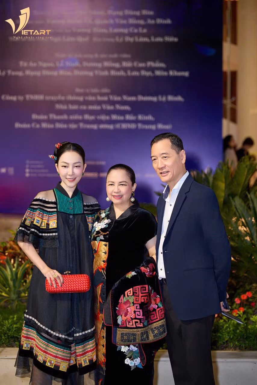 a156367b-b857-4ea3-bc23-490d99f83bf9.jpg