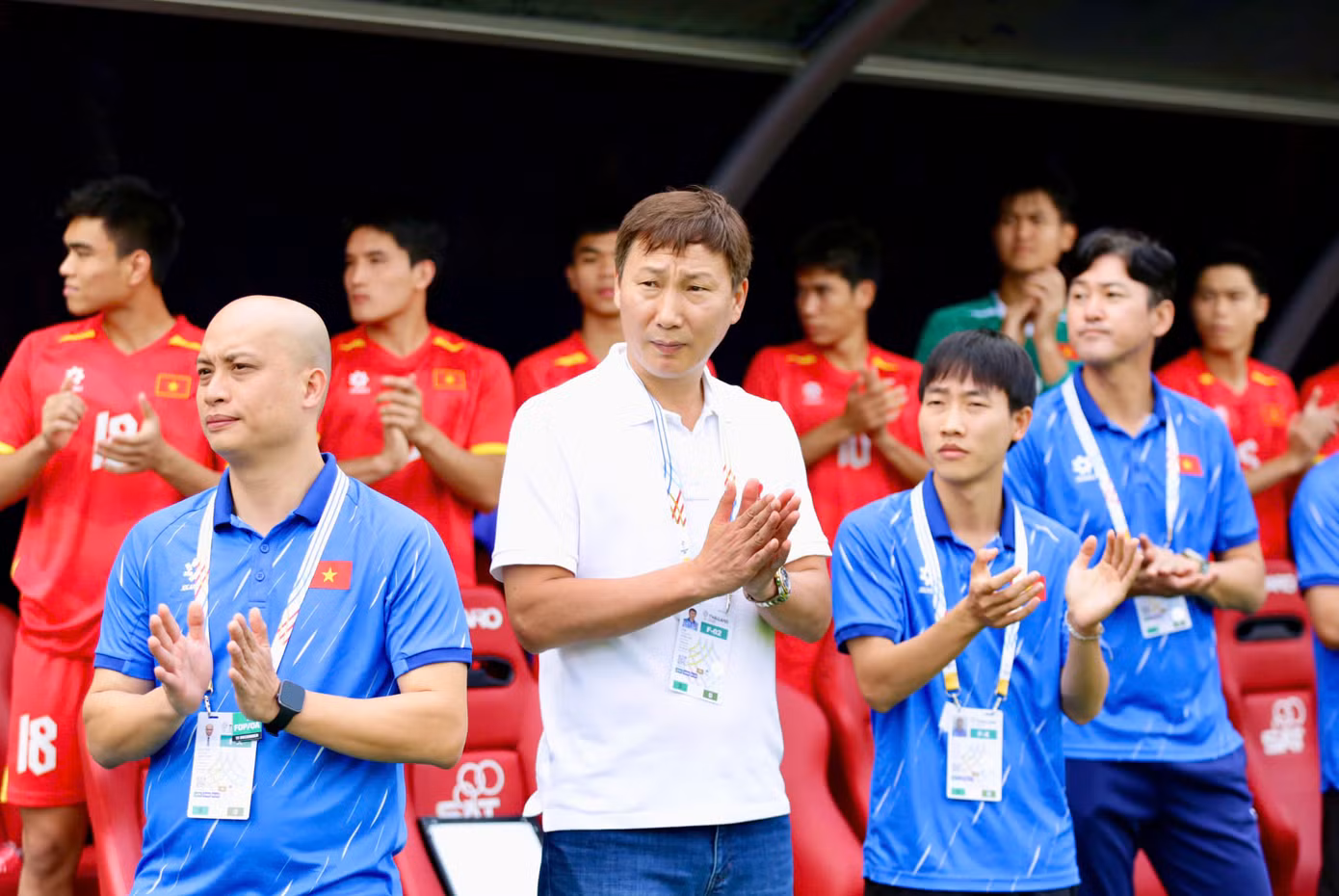 anh-chup-man-hinh-2025-12-12-luc-052735.png