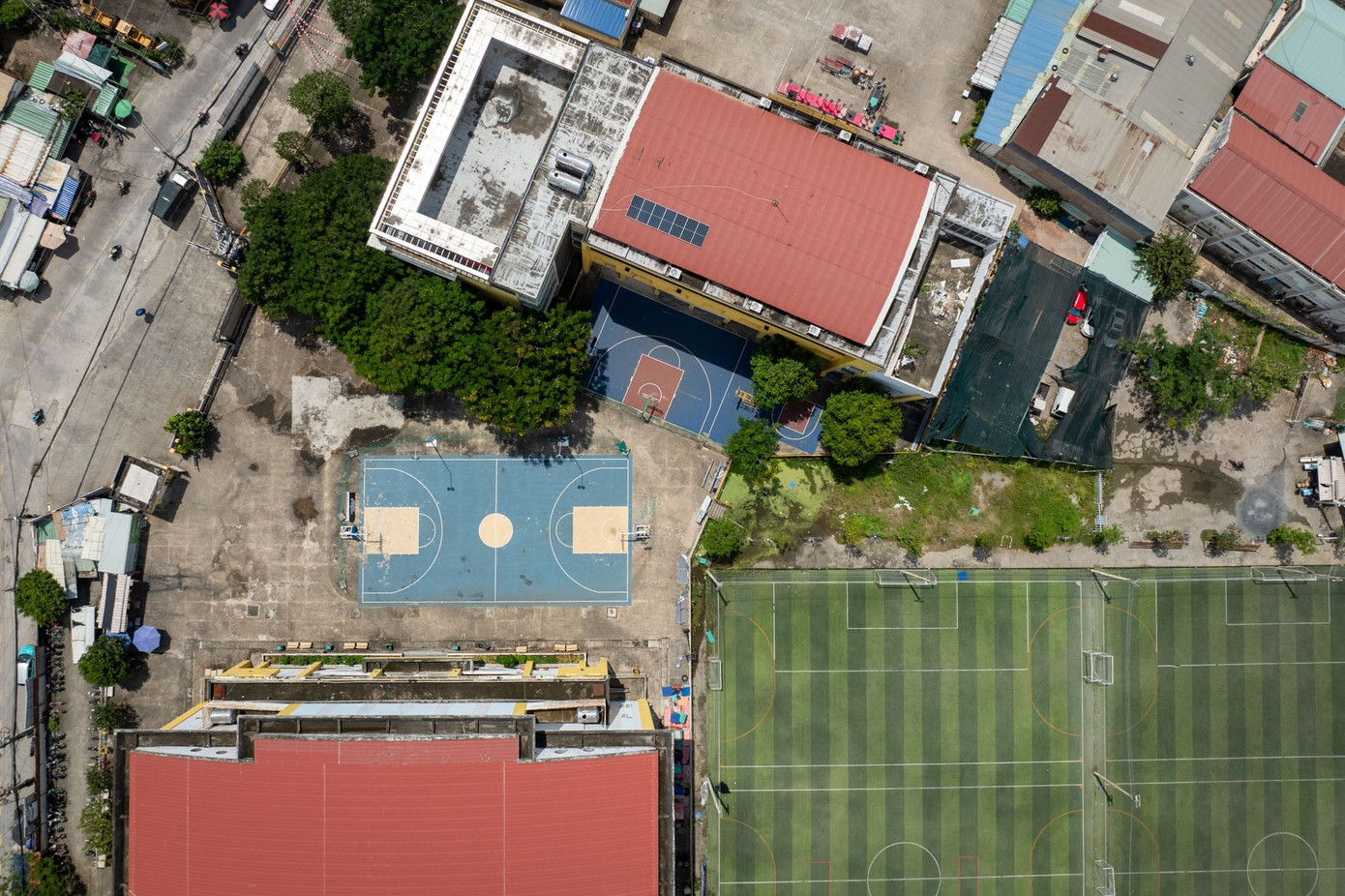 Đáng chú ý, trung tâm Văn hoá - Thể thao (quận Bình Tân cũ) là điểm lún nặng nhất TP.HCM với tốc độ 73,3 cm trong 10 năm.