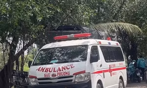 Tìm cô gái nhảy cầu, phát hiện 2 thi thể nam giới trôi trên sông Sài Gòn