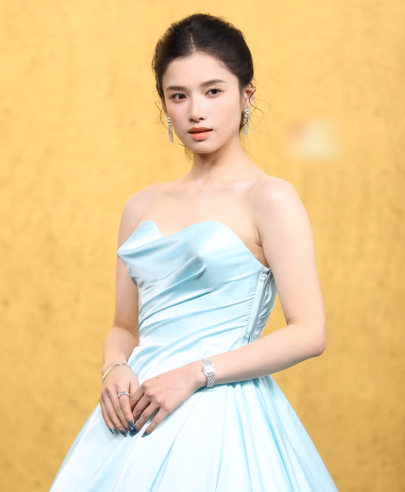 vogue19.jpg