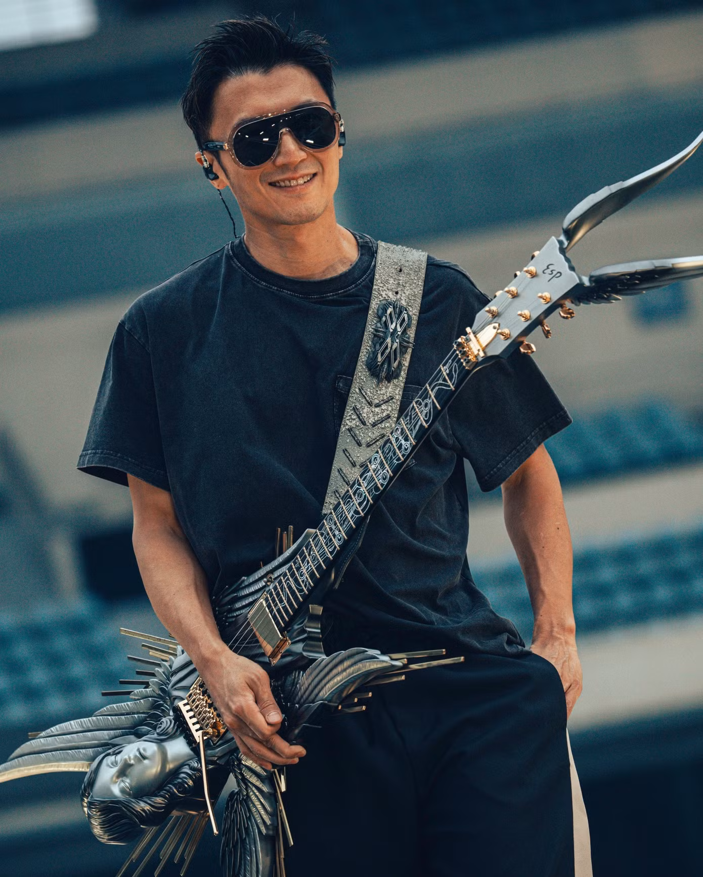 ta-dinh-phong21.jpg