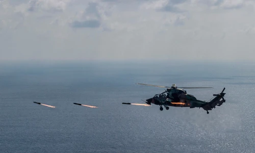 Úc cân nhắc gửi hàng chục vũ khí 'săn lùng' UAV cho Ukraine