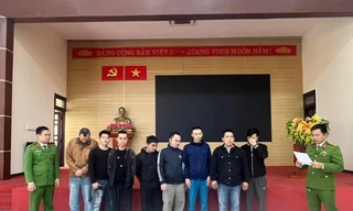 Triệt phá đường dây cá độ bóng đá giao dịch hàng trăm tỷ đồng tại Quảng Trị 