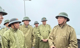 Phó Thủ tướng Trần Hồng Hà kiểm tra, chỉ đạo ứng phó với bão số 3 tại Hồ thuỷ điện Cửa Đạt