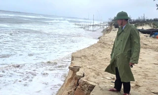 Sạt lở ven biển Quảng Trị ở mức báo động 