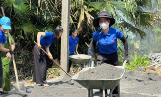 Những ngôi nhà mới giữa đại ngàn, bên triền cát trắng