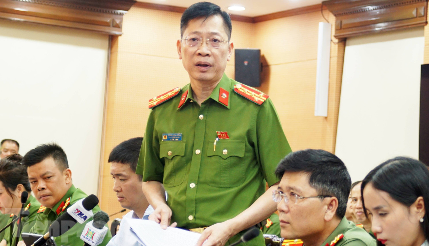 Thiếu tướng Dương Đức Hải - Phó Giám đốc Công an TP Hà Nội phát biểu tại hội nghị.. Ngày 14/10, Công  ...