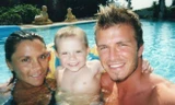 Gia đình Beckham lại gây xôn xao