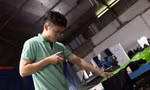 Khi nào một giờ làm việc ở Việt Nam có thể mua được một bát phở?