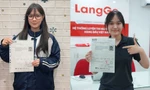 Hành trình 'lột xác' IELTS 7.5 của 2 nữ sinh: Từ 'mất phương hướng' đến tự tin chinh phục band điểm mục tiêu