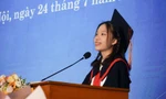 Hương Giang là một trong số sinh viên tiêu biểu, đại sứ thủ lĩnh tại Trường Đại học Ngoại ngữ.