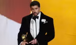 Grammys 2026: Bad Bunny, Billie Eilish lập kỷ lục, Lola Young gây bất ngờ
