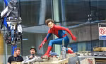 Tom Holland bị chấn thương đầu, "Người Nhện 4" tạm hoãn khiến fan lo lắng