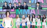 Thảm đỏ MMA 2025: Jennie như công chúa thiên nga, aespa đột ngột thiếu 1 thành viên