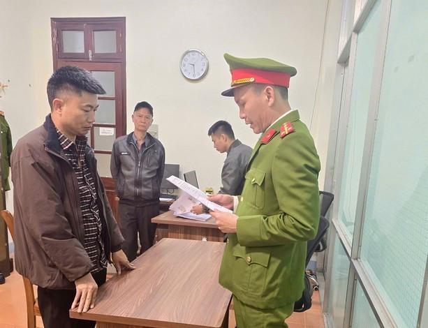 Công an Lạng Sơn triệt phá đường dây buôn lậu bạc lớn nhất từ trước đến nay