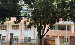 Vụ ‘mượn tạm’ hơn 10 tỷ tiền giải phóng mặt bằng để chi lương: Nguyên giám đốc Trung tâm nói gì?