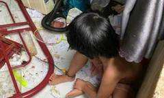 Thông tin bất ngờ vụ hai bé gái bị bố ruột nhốt, xích chân vào thành giường