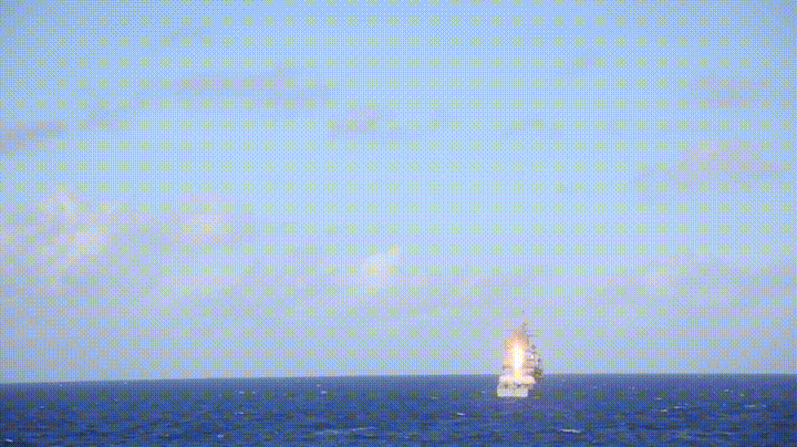 [VIDEO] Khả năng tác chiến đỉnh cao của chiến hạm USS John S.McCain