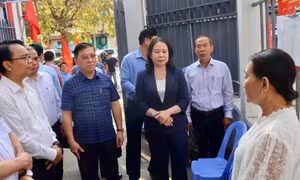 Phó Chủ tịch nước Võ Thị Ánh Xuân kiểm tra công tác chuẩn bị bầu cử tại Lâm Đồng