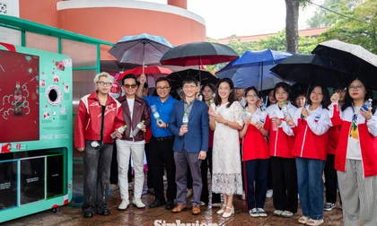 Chương trình 'Chai nhựa tái sinh, hành trình tiếp nối' góp phần giúp sinh viên nâng cao trách nhiệm với cộng đồng