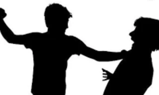 Chồng cũ đánh bạn nhậu của vợ tử vong