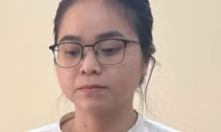 Bắt cựu nhân viên ngân hàng lừa đảo hơn 1 tỷ đồng 