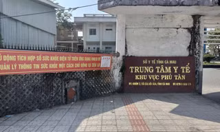 Sở Y tế Cà Mau đề xuất mượn tạm tiền để trả lương nhân viên y tế