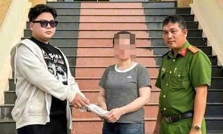 Tìm được chủ túi nilon đựng lượng lớn vàng và tiền