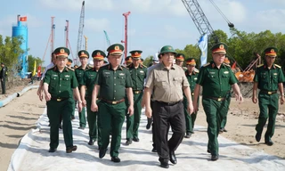 Thủ tướng kiểm tra công trình 'để đời' ở Cà Mau
