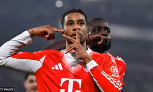 Olise tỏa sáng rực rỡ, Bayern Munich hủy diệt Atalanta