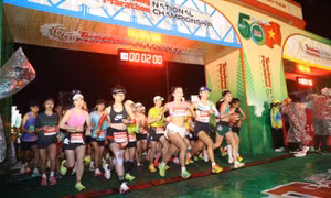 Vận động viên nữ tham dự Tiền Phong Marathon 2026 phải xét nghiệm xác định giới tính