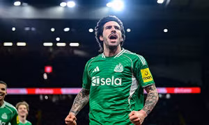 Tonali rực sáng, Newcastle ngược dòng ngoạn mục trước Aston Villa