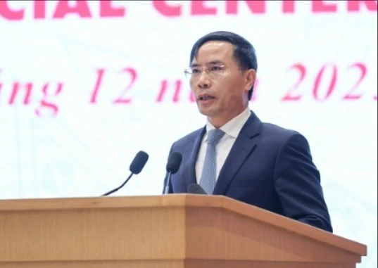 Ai là Giám đốc Trung tâm tài chính quốc tế tại TPHCM, Đà Nẵng?