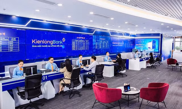 Thông tin 'nóng' vụ tài khoản bỗng dưng ‘bốc hơi’ 5 tỷ đồng trong đêm 