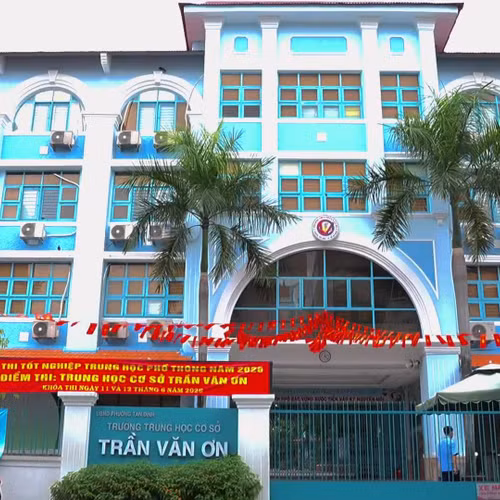 (Clip): Thí sinh tự tin đạt 10 điểm môn Toán