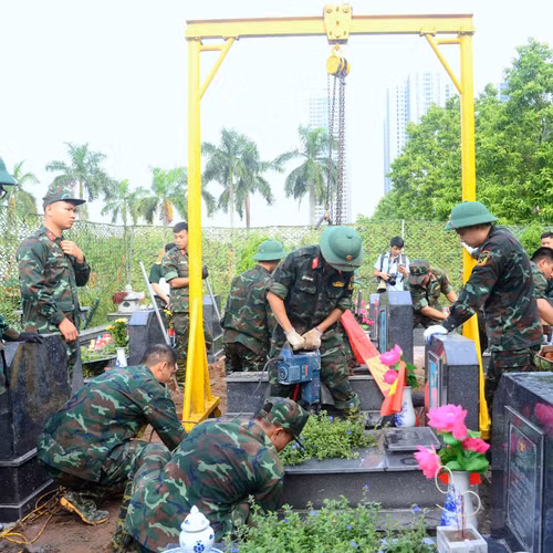 Bắt đầu hành trình tìm lại tên cho 469 liệt sĩ tại Nghĩa trang Mai Dịch
