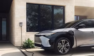 Toyota đón tin vui về dự án xe điện pin chạy 1.000 km/lần sạc