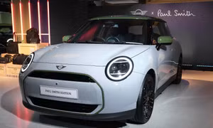 Cận cảnh Mini Cooper thuần điện phiên bản đặc biệt