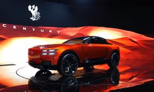 Chiêm ngưỡng xe siêu sang từ thương hiệu mới của Toyota