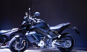 Cận cảnh bộ đôi xe máy hybrid của Yamaha