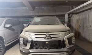SUV Nhật tồn kho 4 năm rao bán giá hơn 1,1 tỷ đồng