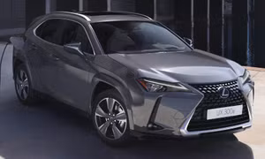 Lexus chuẩn bị khai tử hàng loạt mẫu xe
