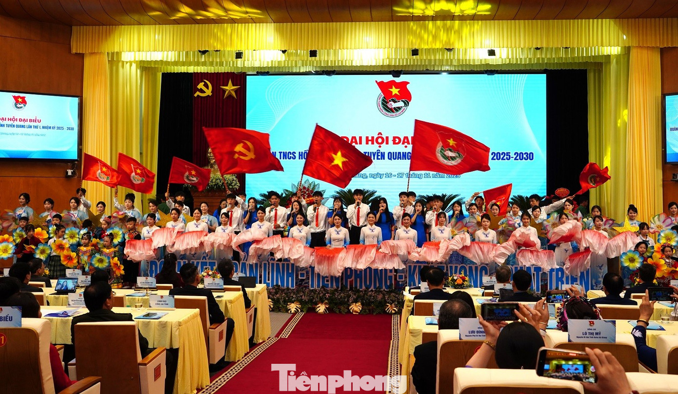 Đại hội Đại biểu Đoàn TNCS Hồ Chí Minh tỉnh Tuyên Quang lần thứ I nhiệm kỳ 2025- 2030 diễn ra trong hai ngày 16 - 17/11. tp-dh2-copy.jpg