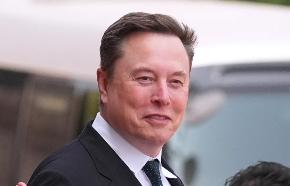 SpaceX của tỷ phú Elon Musk làm nên lịch sử với IPO 75 tỷ USD